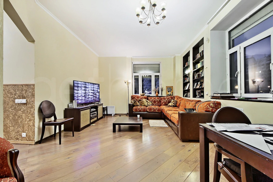 Продажа квартиры площадью 137 м² 2 этаж в Шуваловский по адресу Раменки, Мичуринский пр-т, 7